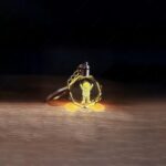 A1041 - Astronot Figürlü Işıklı Renk Değiştiren Kristal Anahtarlık (3cm)