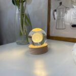 ICK1002 - Karahindiba Işıklı Cam Küre Lamba