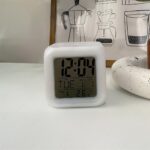 MS1001 - Işıklı Renk Değiştiren Dijital Küp Masa Saati